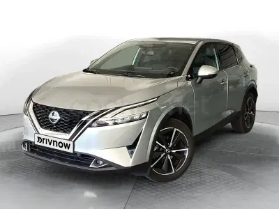 Usado Nissan Qashqai Tekna 140 CV (102 kW) 2024 Gris / plata SUV