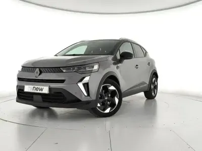 Usado Renault Captur Techno 100 CV (73 kW) 2025 Gris SUV