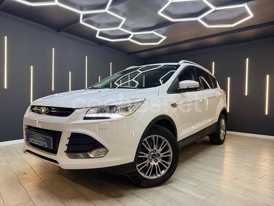 Blanco Usado 2014 Ford Kuga Titanium SUV | 12.990 € (Caro)