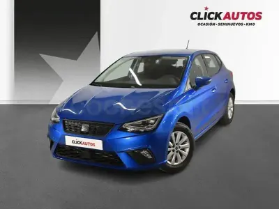 Usado Seat Ibiza Style 95 CV (69 kW) 2025 Azul Utilitario