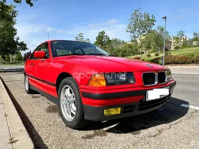 Usado BMW 325 Sport Line 190 CV (139 kW) 1992 Rojo Coupe