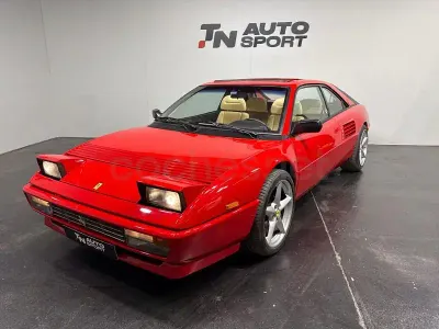 Usado Ferrari Mondial 300 CV (220 kW) 1990 Rojo Coupe