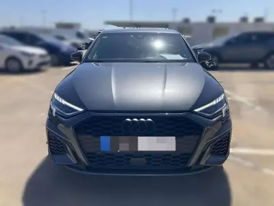 Usado Audi e-tron S-Line 150 CV (110 kW) 2022 Gris SUV