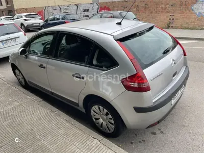 Usado Citroën C4 110 CV (80 kW) 2007 Gris / plata Berlina