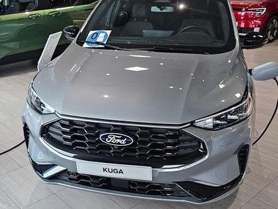 Nuevo Ford Kuga ST-Line X 243 CV (178 kW) 2025 Gris / plata SUV