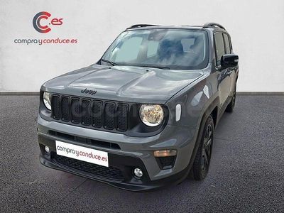 Usado Jeep Renegade Night Eagle 130 CV (95 kW) 2022 Gris / plata SUV