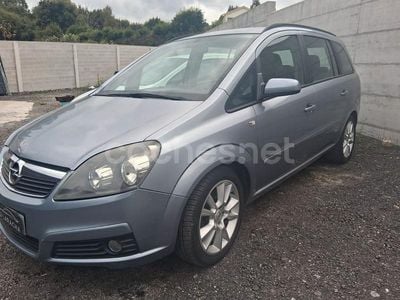 Usado Opel Zafira Cosmo 120 CV (88 kW) 2005 Gris / plata Monovolumen