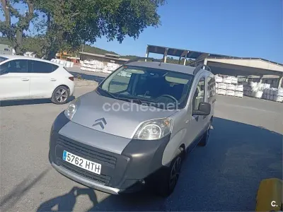 Usado Citroën Nemo XTR 75 CV (55 kW) 2013 Gris / plata Monovolumen