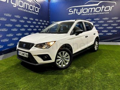 Usado Seat Arona Style 95 CV (69 kW) 2020 Blanco SUV