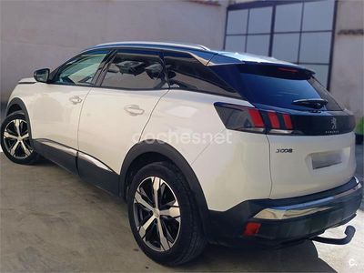 Usado Peugeot 3008 Allure 165 CV (121 kW) 2017 Blanco SUV