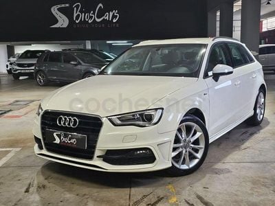 Usado Audi A3 S-Line 110 CV (80 kW) 2015 Blanco Berlina