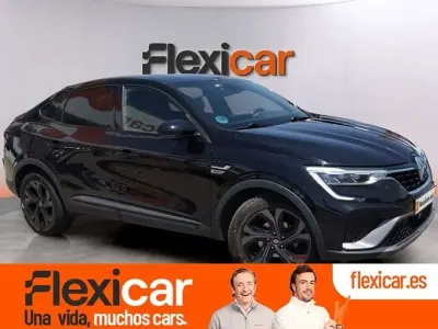 Usado Renault Arkana RS Line 140 CV (102 kW) 2022 Negro SUV