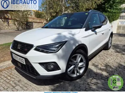 Usado Seat Arona Ecomotive 150 CV (110 kW) 2018 Blanco SUV