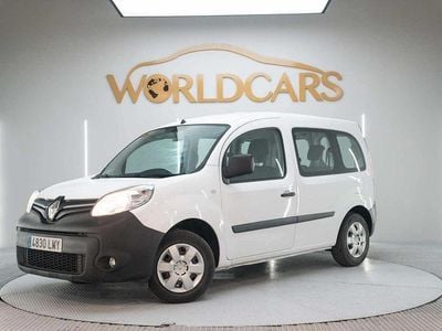 Usado Renault Kangoo 95 CV (69 kW) 2021 Blanco Familiar