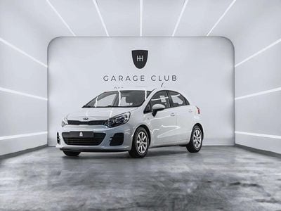 Käytetty Kia Rio 84 HP (61 kW) 2016 Valkoinen Viistoperä