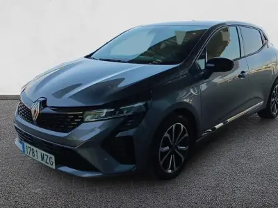 Usado Renault Clio Techno 100 CV (73 kW) 2025 Utilitario