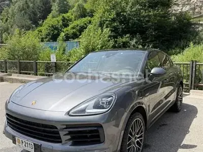 Usado Porsche Cayenne E-Hybrid Coupe 462 CV (339 kW) 2021 Gris / plata SUV