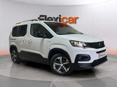 Usado Peugeot Rifter GTi 102 CV (75 kW) 2023 Blanco Monovolumen