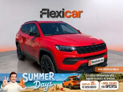 Usado Jeep Compass Night Eagle 131 CV (96 kW) 2022 Rojo SUV