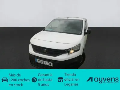 Usado Peugeot Partner Premium 102 CV (75 kW) 2021 Blanco Monovolumen
