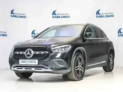 Usado Mercedes GLA250 218 CV (160 kW) 2022 Negro SUV