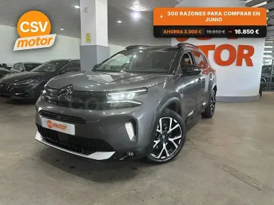 Usado Citroën C5 Aircross Shine 226 CV (166 kW) 2023 Gris / plata SUV
