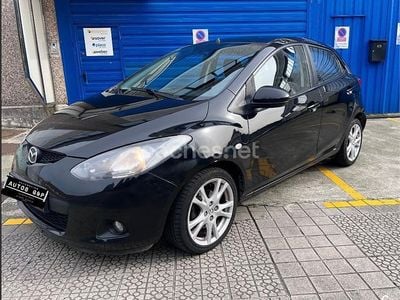 Usado Mazda 2 Active 68 CV (50 kW) 2008 Negro Utilitario