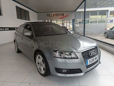 Usado Audi A3 Sportback Attraction 125 CV (91 kW) 2012 Gris / plata Utilitario