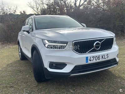 Blanco Usado 2018 Volvo XC40 Momentum SUV | 20.900 € (Precio justo)