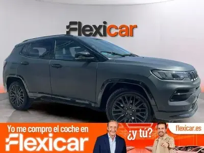 Usado Jeep Compass Longitude 120 CV (88 kW) 2021 Negro SUV
