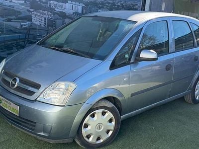 Usado Opel Meriva Enjoy 75 CV (55 kW) 2003 Gris Monovolumen