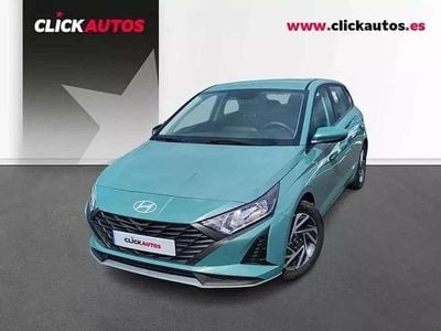 Verde Usado 2025 Hyundai i20 Utilitario | 14.200 € (Precio justo)