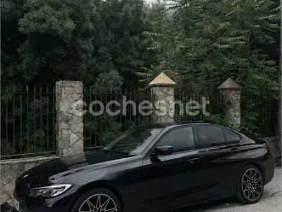 Usado BMW 318 150 CV (110 kW) 2020 Negro Berlina