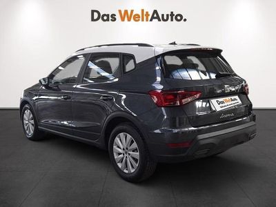Usado Seat Arona Style 115 CV (84 kW) 2024 Gris SUV