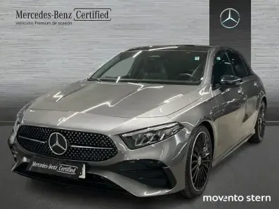 Usado Mercedes A180 136 CV (100 kW) 2025 Gris montaña