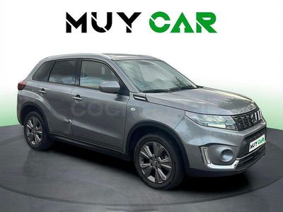 Usado Suzuki Vitara GLX 129 CV (94 kW) 2023 Gris / plata SUV