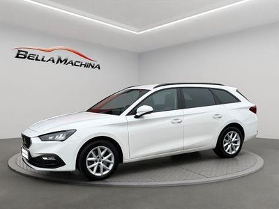 Usado Seat Leon Style 115 CV (84 kW) 2021 Blanco Familiar