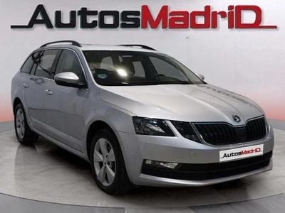 Gris Usado 2020 Skoda Octavia G-TEC Ambition Familiar | 11.990 €