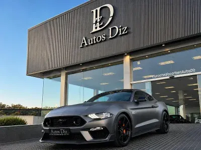 Usado Ford Mustang Fastback 460 CV (338 kW) 2021 Gris / plata Coupe