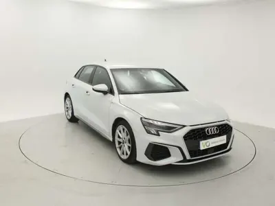 Usado Audi A3 Sportback 150 CV (110 kW) 2023 Blanco Utilitario
