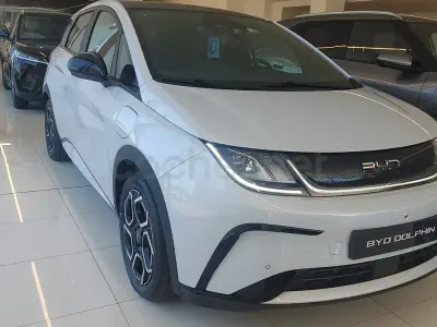 Nuevo BYD Dolphin Design 150 kW (204 CV) 2026 Eléctrico Utilitario