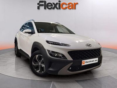 Usado Hyundai Kona Style 141 CV (103 kW) 2021 Blanco SUV