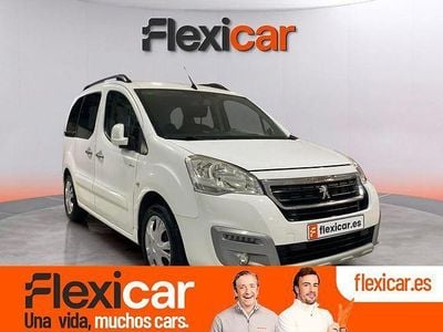Usado Peugeot Partner Tepee Style 120 CV (88 kW) 2018 Blanco Monovolumen