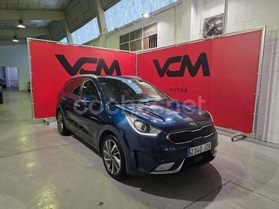 Azul Usado 2017 Kia Niro SUV | 8990 €