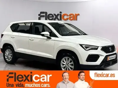Begagnad Seat Ateca Reference 110 HK (80 kW) 2023 Vit SUV