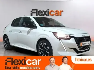 Usado Peugeot 208 Active 100 CV (73 kW) 2022 Blanco Utilitario