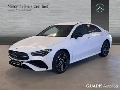 Usado Mercedes CLA250e 218 CV (160 kW) 2025 Blanco polar Coupe