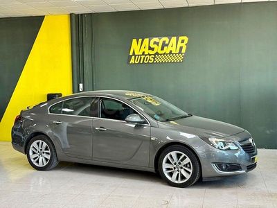 Usado Opel Insignia Excellence 170 CV (125 kW) 2016 Gris / plata Berlina