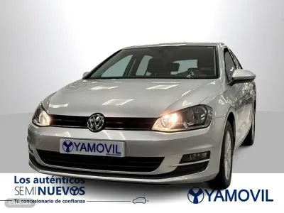 Usado VW Golf VII Business 110 CV (80 kW) 2015 Plateado Berlina