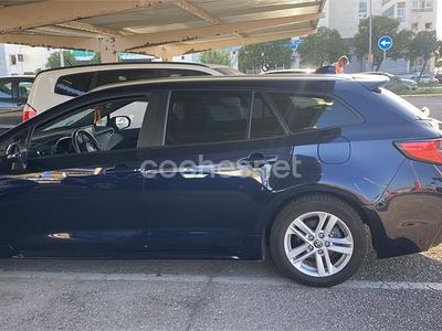 Usado Toyota Corolla Business Edition 122 CV (89 kW) 2022 Azul Familiar